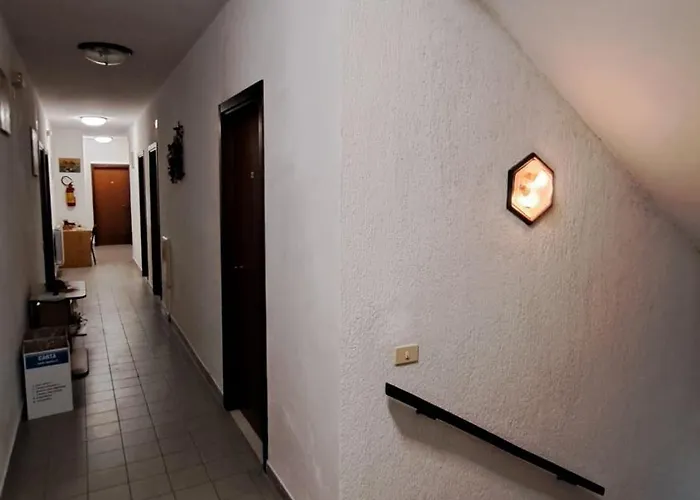 Hotel Alberta Massa (Tuscany)