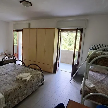 Hotel Alberta Massa (Tuscany)